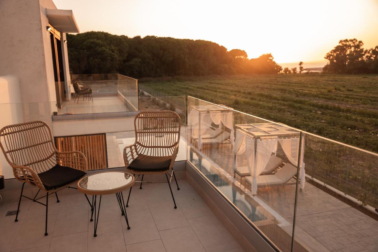 Salt Boutique Hotel Palouki Екстер'єр фото